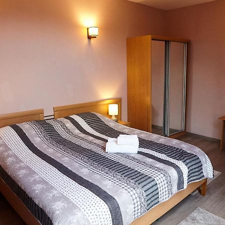 Apartament Rozelor Brașov Exterior foto