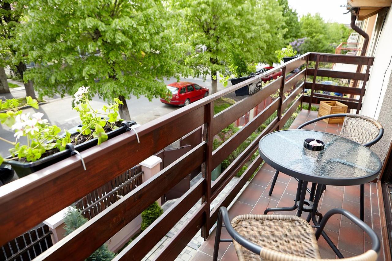 Apartament Rozelor Brașov Exterior foto